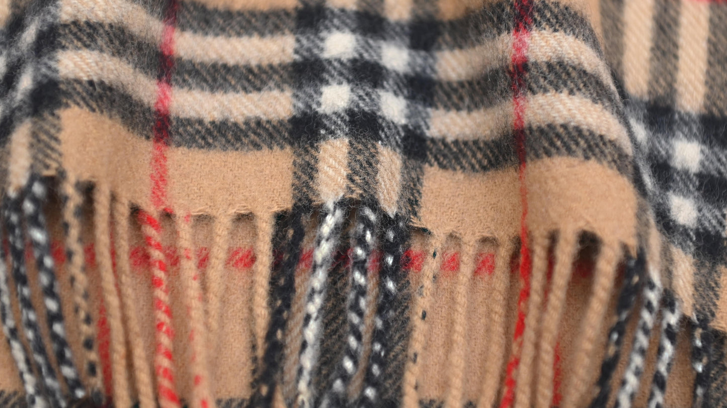 Luxury Vintage Burberry Scarf – Nova Check, Beige