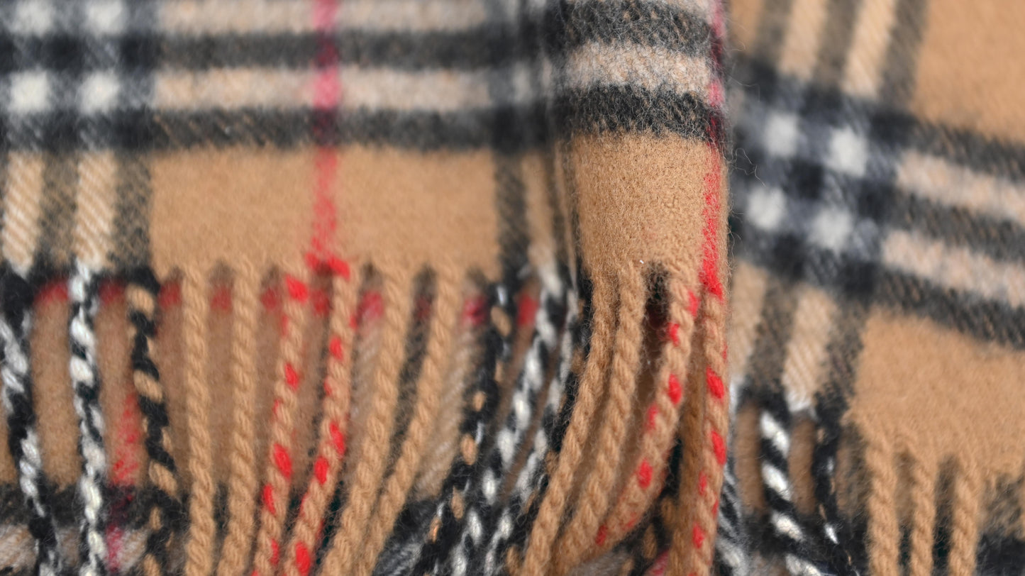 Luxury Vintage Burberry Scarf – Nova Check, Beige